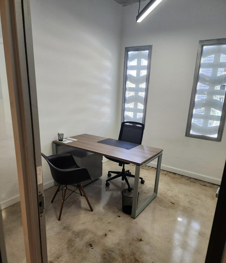 Photo of Office Space available to rent on 2915 BISCAYNE BLVD SUITES 200 AND 300, Miami