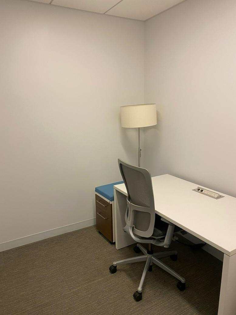 125 Park Avenue, 25th Floor Office Images