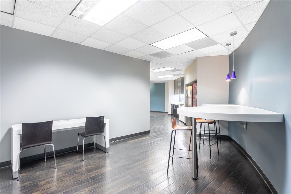 Western Insurance Building, 5601 Bridge St, Woodhaven Office Space - Fort Worth