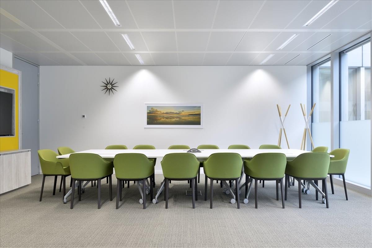 500 East Shore Drive available for companies in Meridian