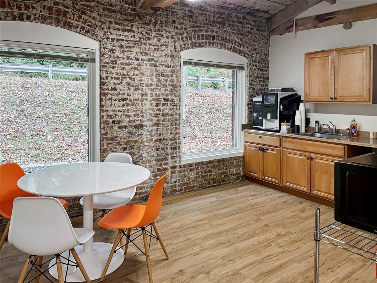 27 Glen Road, Suite 301, Newtown Office Space - Danbury