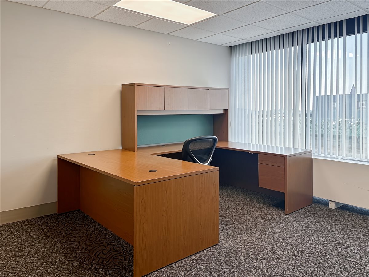 Picture of 370 Main Street, 11th & 12th Floor Office Space available in Worcester