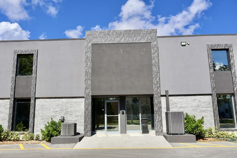 Office for Rent on 3001  Southwest 10th Street Pompano Beach 
