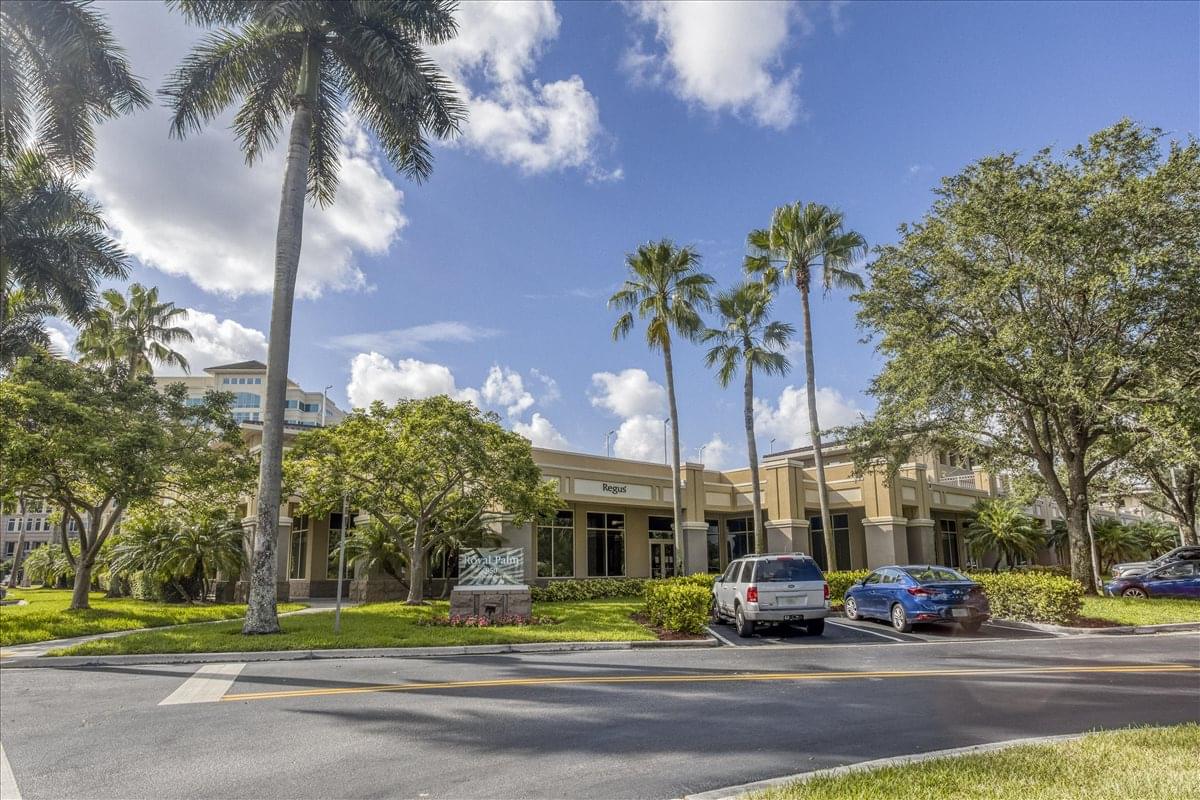 950 S Pine Island Rd Office Space - Plantation