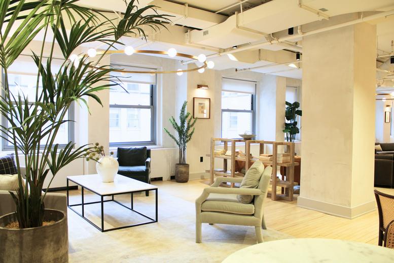 20, North Wacker Drive, Suite 1000 Office Images