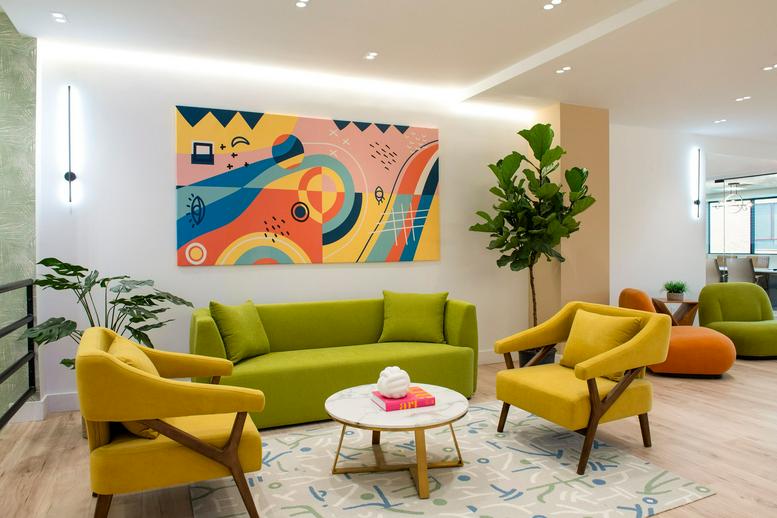 21515 Vanowen Street Office Space - Los Angeles
