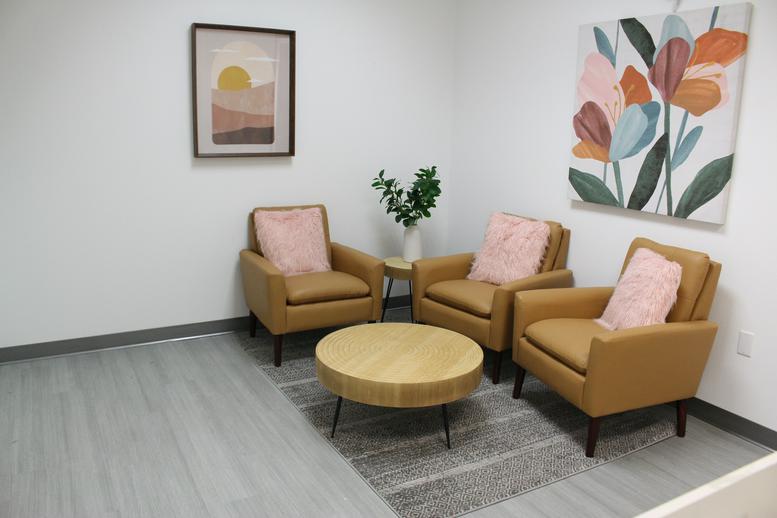 10120, South Eastern Avenue, Ste 315 Office Images