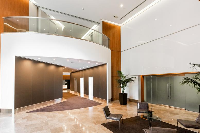21300 Victory Blvd. available for companies in Woodland Hills