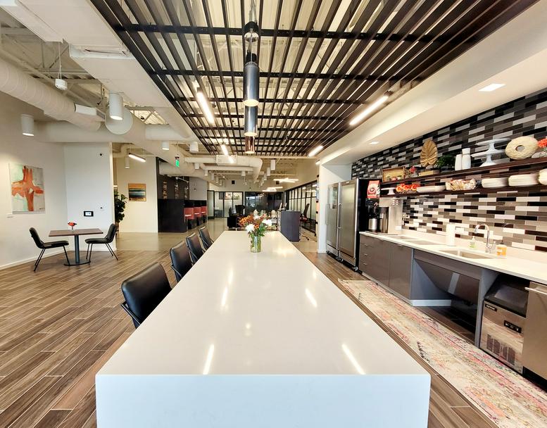 571 Monon Boulevard, Suite 200 Office Images