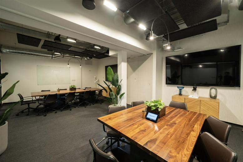 Office for Rent on 209, 10th Avenue South, Suite 560 Nashville 