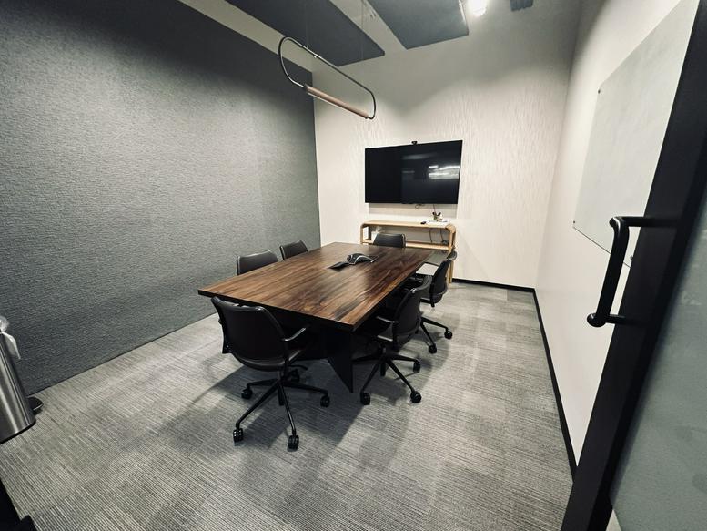 Office for Rent on 209, 10th Avenue South, Suite 560 Nashville 