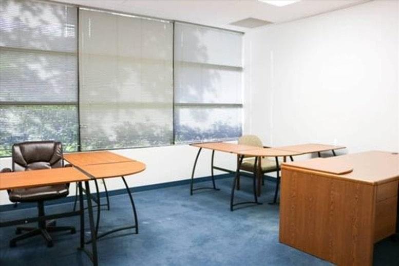 20955 Pathfinder Rd Office Images