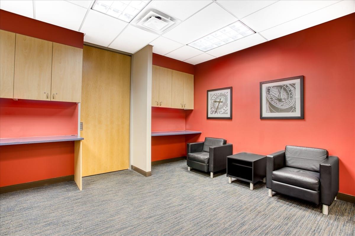100 Chesterfield Business Pkwy Office Space - Chesterfield
