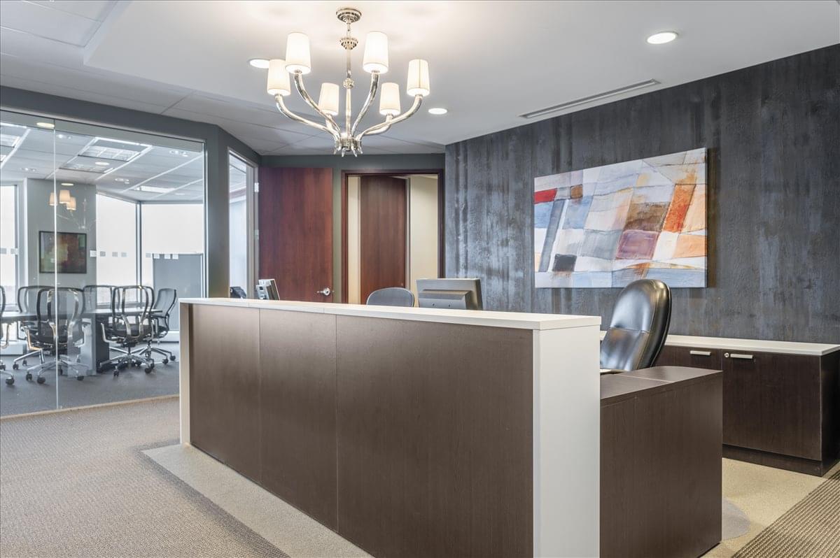 601 Tower, 601 Carlson Pkwy, Carlson Center Office Space - Minnetonka