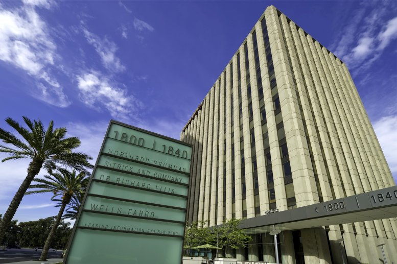The Plaza available for companies in Century City