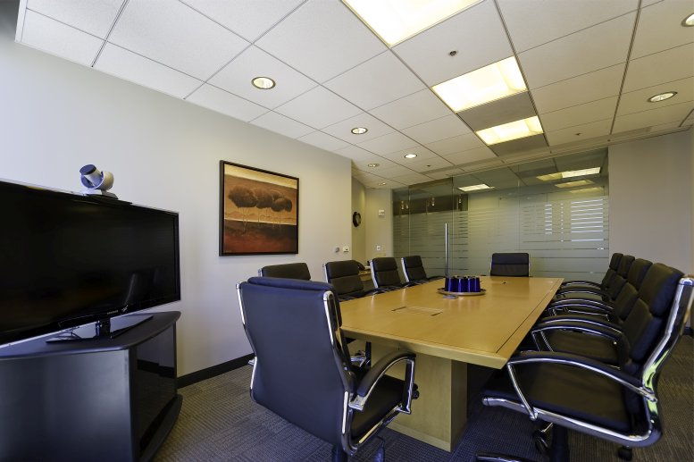 One Embarcadero Center, 355 Clay St Office Images