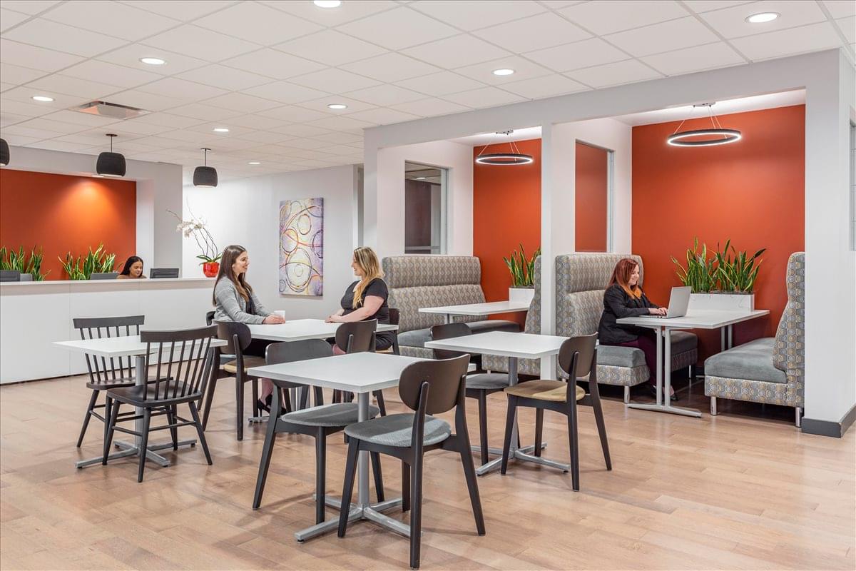 Office for Rent on 201 St Charles Avenue, Central Business District New Orleans 