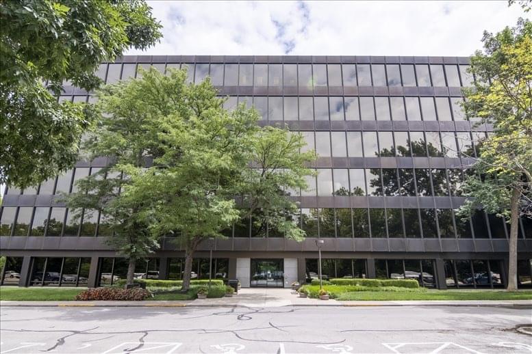 Corporate Woods Office Park, 9393 West 110th St Office Space - Overland Park