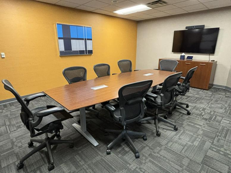This is a photo of the office space available to rent on Scripps Center, 312 Walnut St