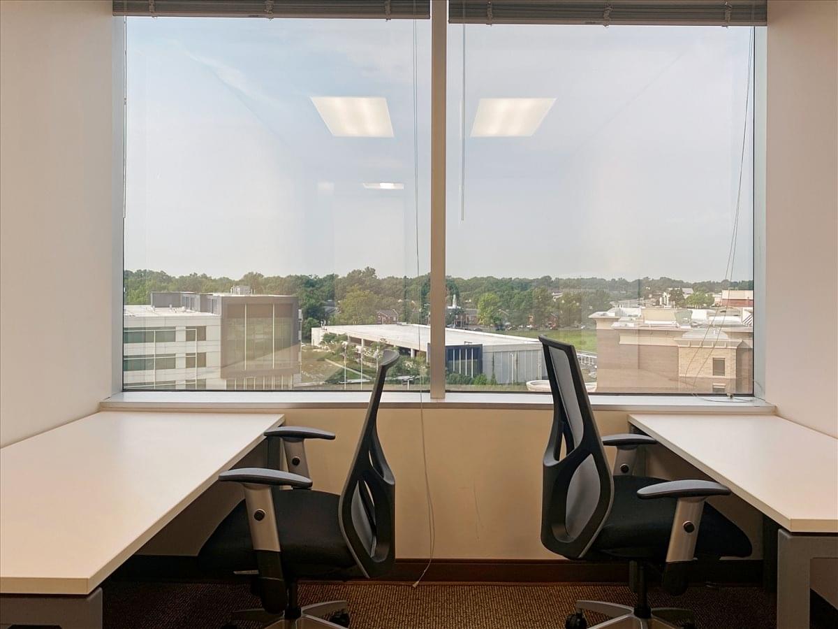Office for Rent on Towers of Kenwood, 8044 Montgomery Road, Kenwood/West Chester Cincinnati 