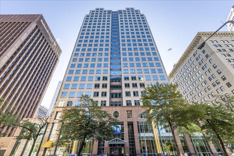 Fifth Third Center available for companies in Cleveland