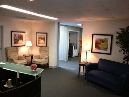 1518 Willow Lawn Dr Office Images