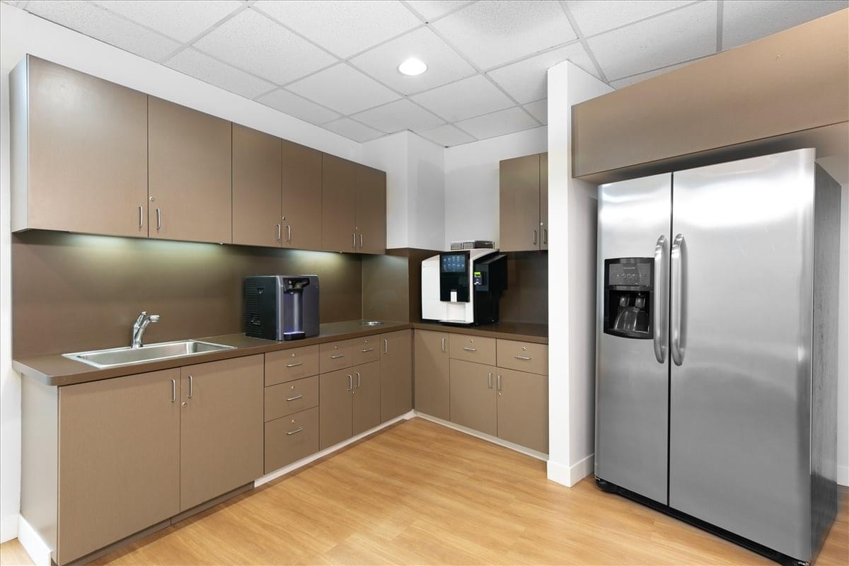 This is a photo of the office space available to rent on BlueCross BlueShield Building, 3200 West End Ave