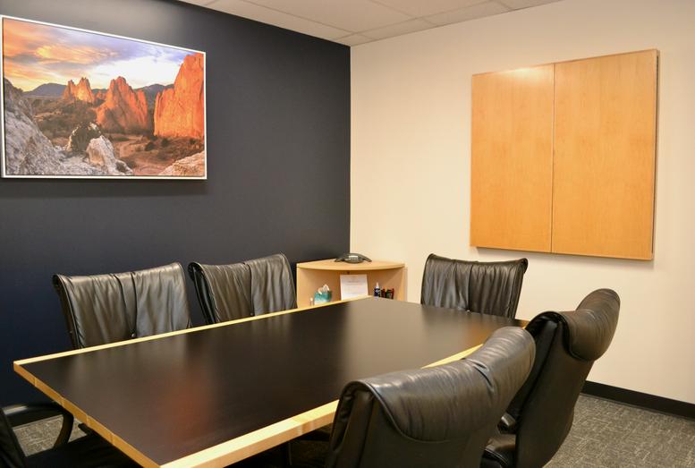 225 Union Boulevard, Suite 150 Office Images
