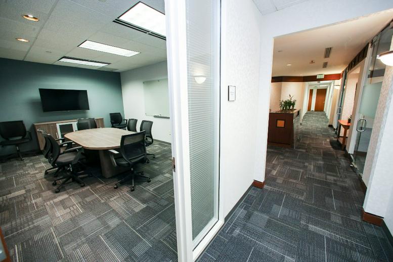 Photo of Office Space on 101 West Ohio St, Mile Square, Downtown Indianapolis 