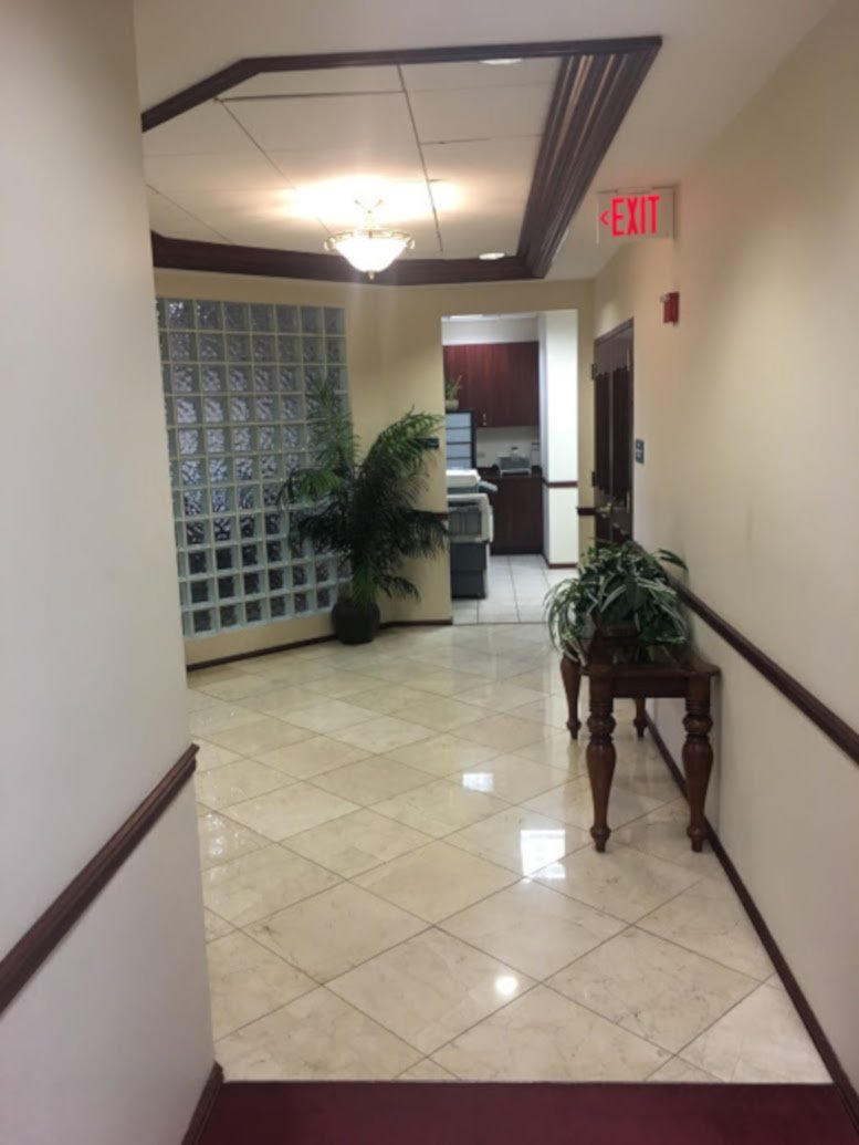 6625 Miami Lakes Dr, Miami Lakes Office Images