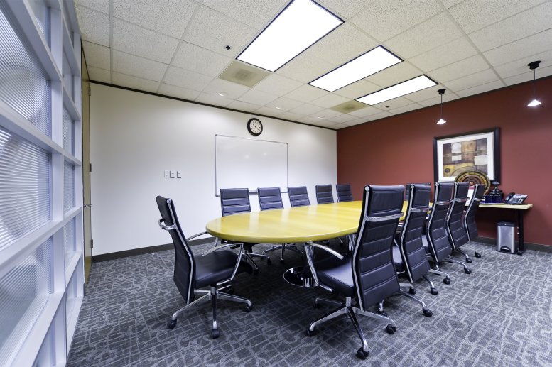 Phoenix Tower, Greenway Plaza, 33rd Fl, 3200 Southwest Fwy Office Images
