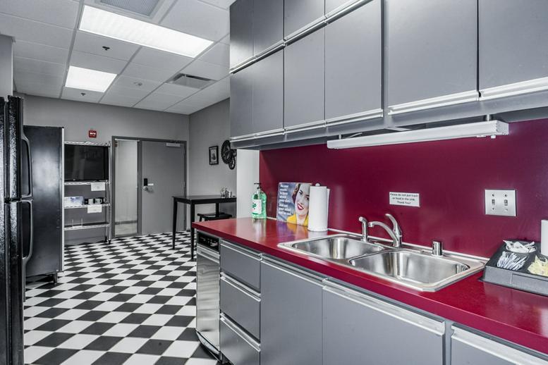 600 Boulevard S SW Office Space - Huntsville