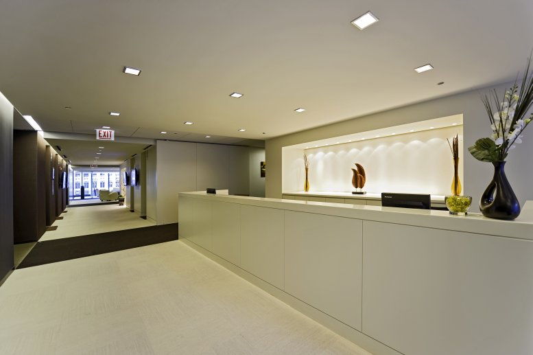22 W Washington St, 15th Fl, Downtown Office Images