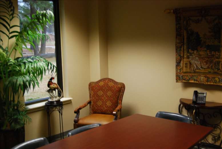 Max Alley Business Center, 3930 Galleria Oaks Dr Office Images