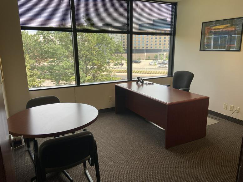 The International Plaza, 7900 International Drive, Bloomington Office Space - Bloomington