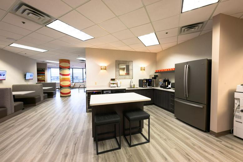 Picture of The International Plaza, 7900 International Drive, Bloomington Office Space available in Bloomington