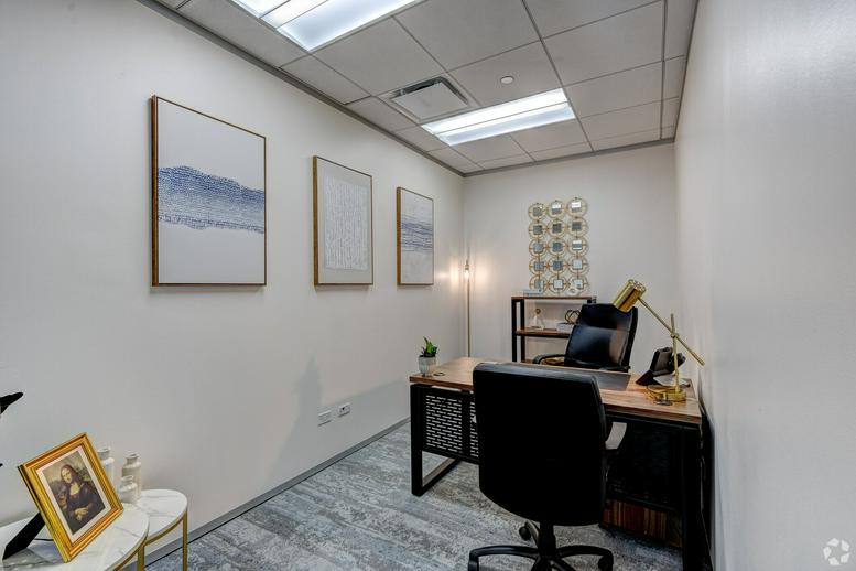 This is a photo of the office space available to rent on Williams Tower, 2800 Post Oak Blvd