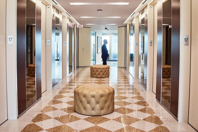 Southeast Financial Center, 200 S Biscayne Blvd Office Images