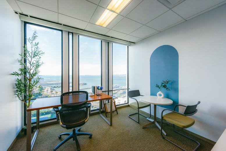 Four Embarcadero Center available for companies in San Francisco