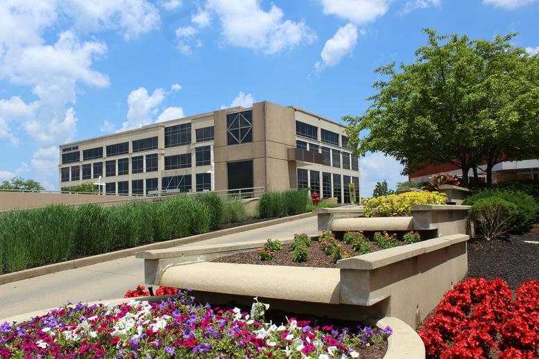 Rookwood Tower, 3805 Edwards Rd, Norwood Office Space - Cincinnati