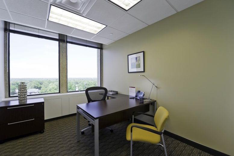 Pierre Laclede Center, 7733 Forsyth Blvd, Downtown Clayton Office for Rent in St Louis 