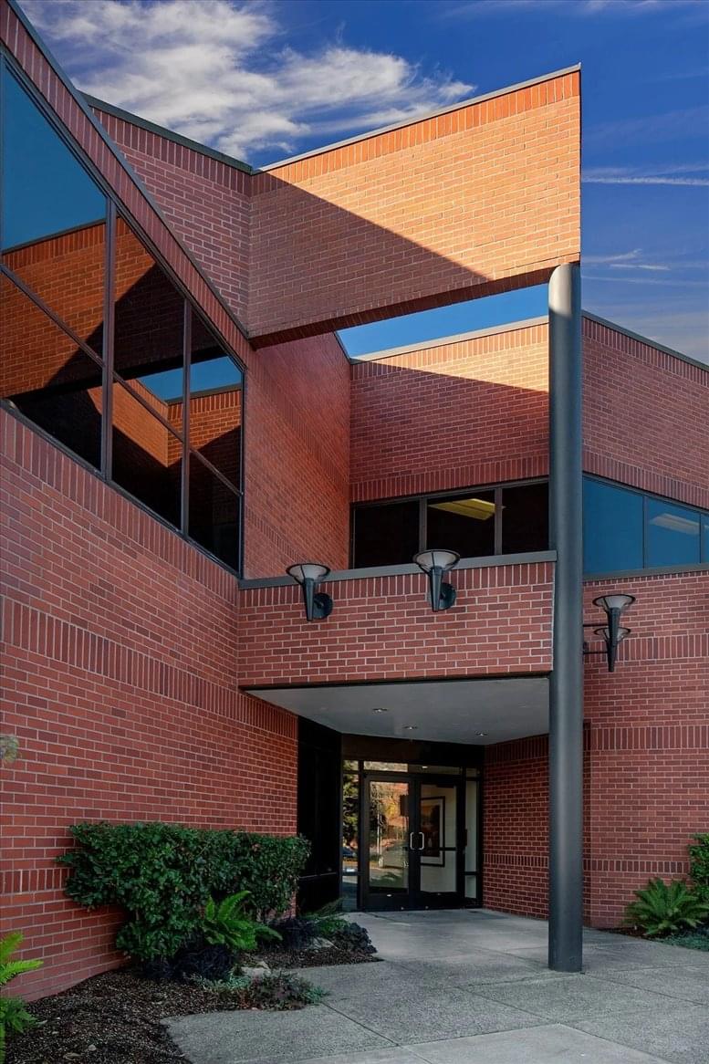 5200 Meadows Rd, Lake Forest Office Space - Lake Oswego