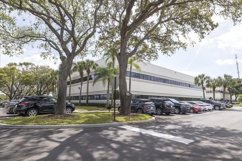 The Arbors Office Park available for companies in Delray Beach