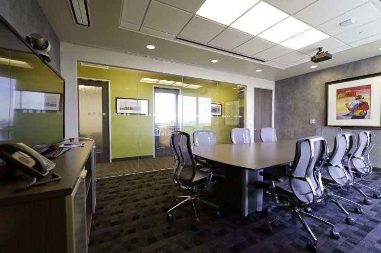 8560 W Sunset Blvd Office Images