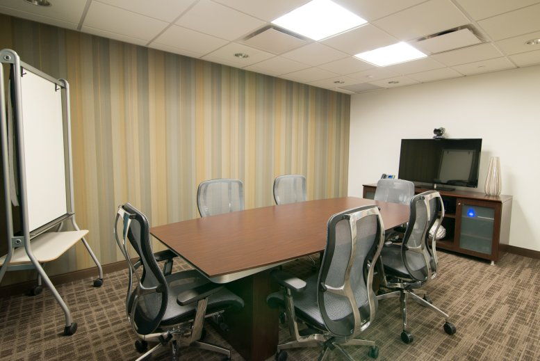 555 Madison Ave, Midtown, Manhattan Office Images