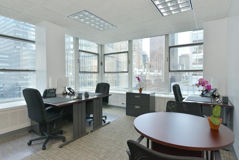 733 3rd Ave available for companies in Manhattan