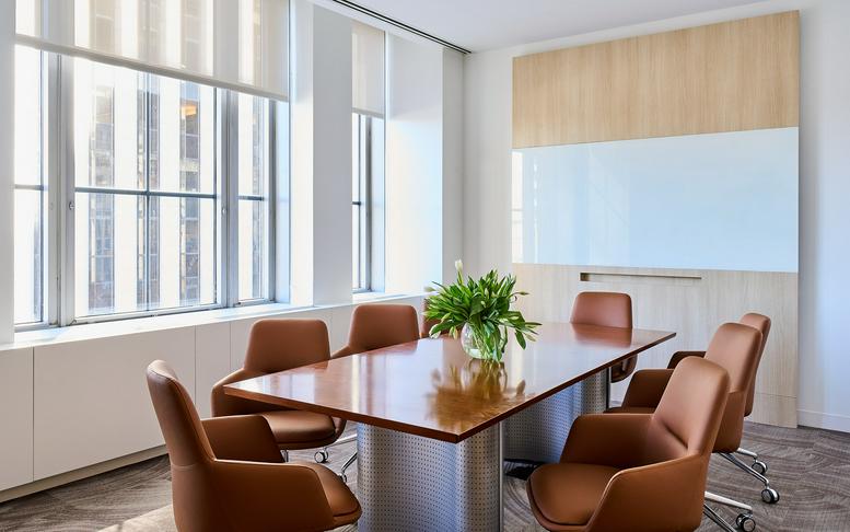 745 5th Ave, Plaza District, Midtown, Manhattan Office Images