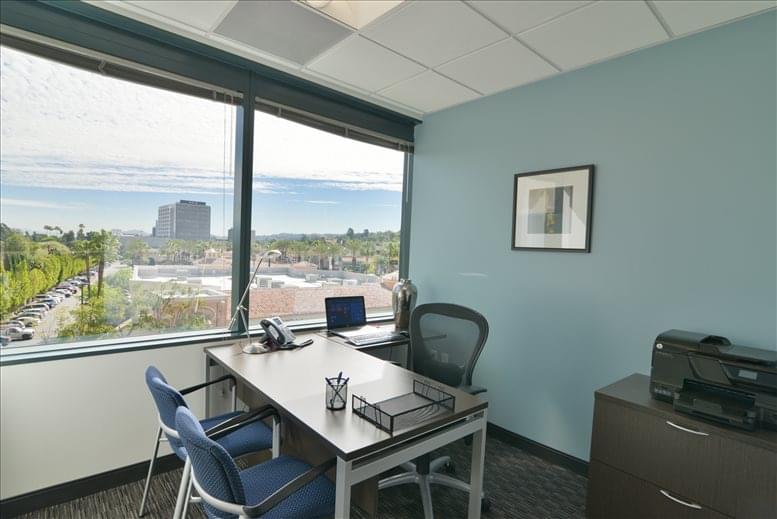 Photo of Office Space on Encino Executive Plaza, 16501 Ventura Blvd Encino 