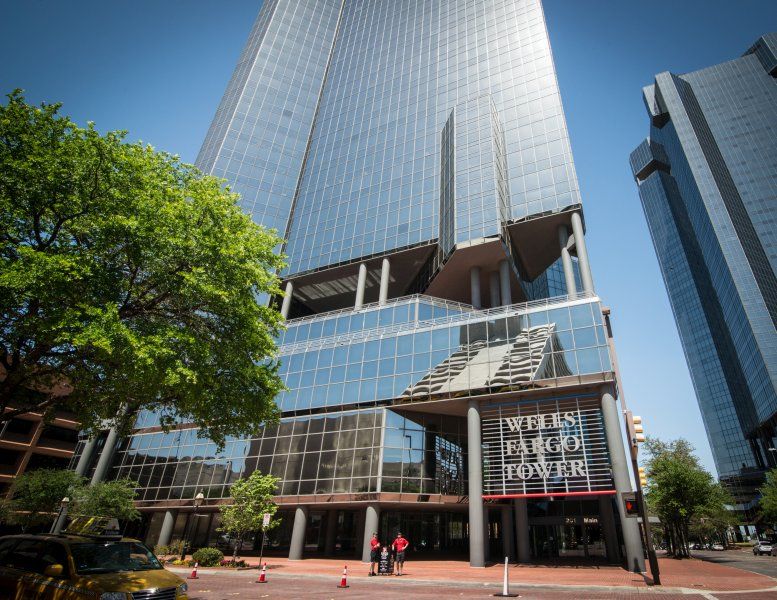 Exclusive Wells Fargo Tower Office Space For Rent Fort Worth Tx 