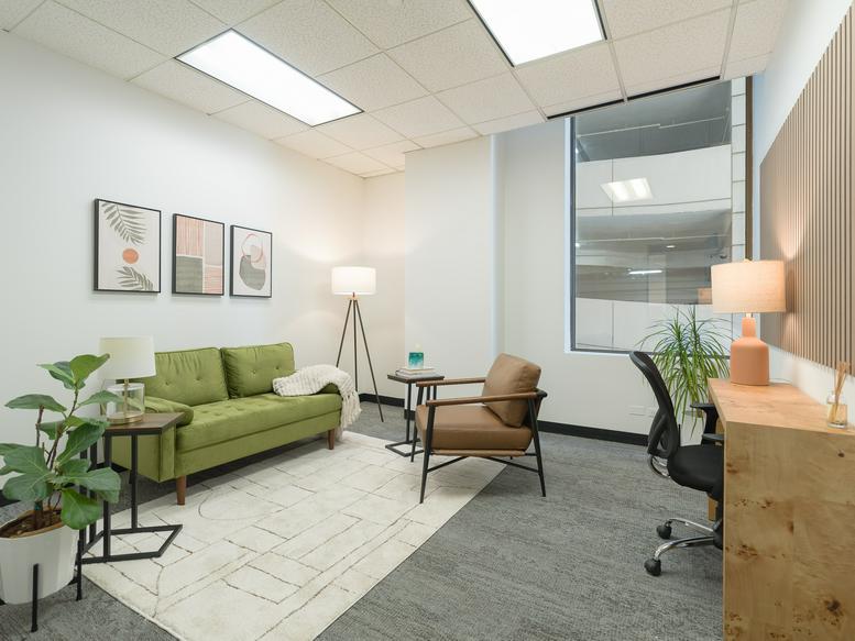 211 W Wacker Dr, Downtown Office for Rent in Chicago 